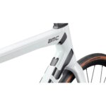 bmc-2027-teammachine-slr-three-road-bike-white-1_988e180d-7576-4385-8592-1c9bcf79b32b_1800x1800